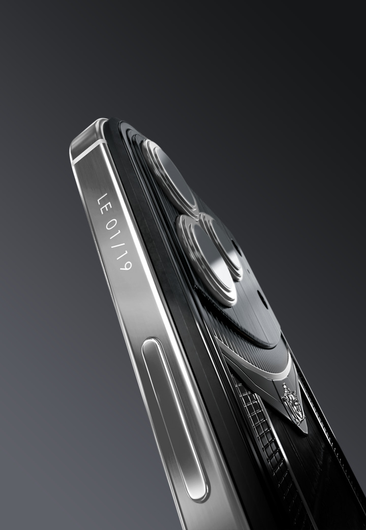 Limited edition Insignia