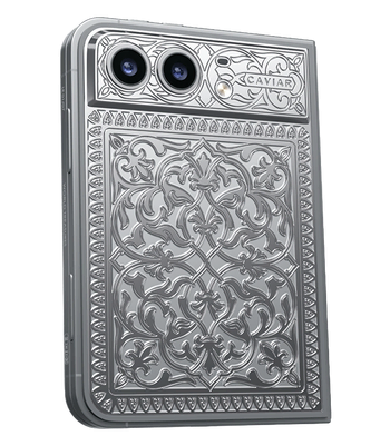 Custom iPhone Duo Qasr Al Noor